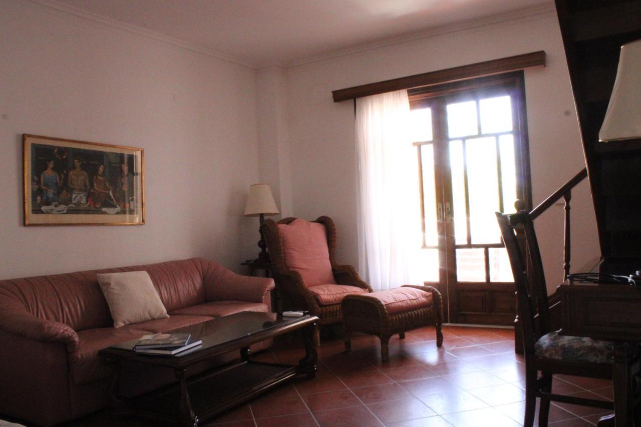 Candia House Bagian luar foto