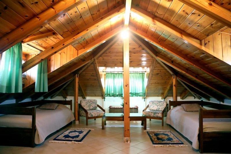 Candia House Bagian luar foto