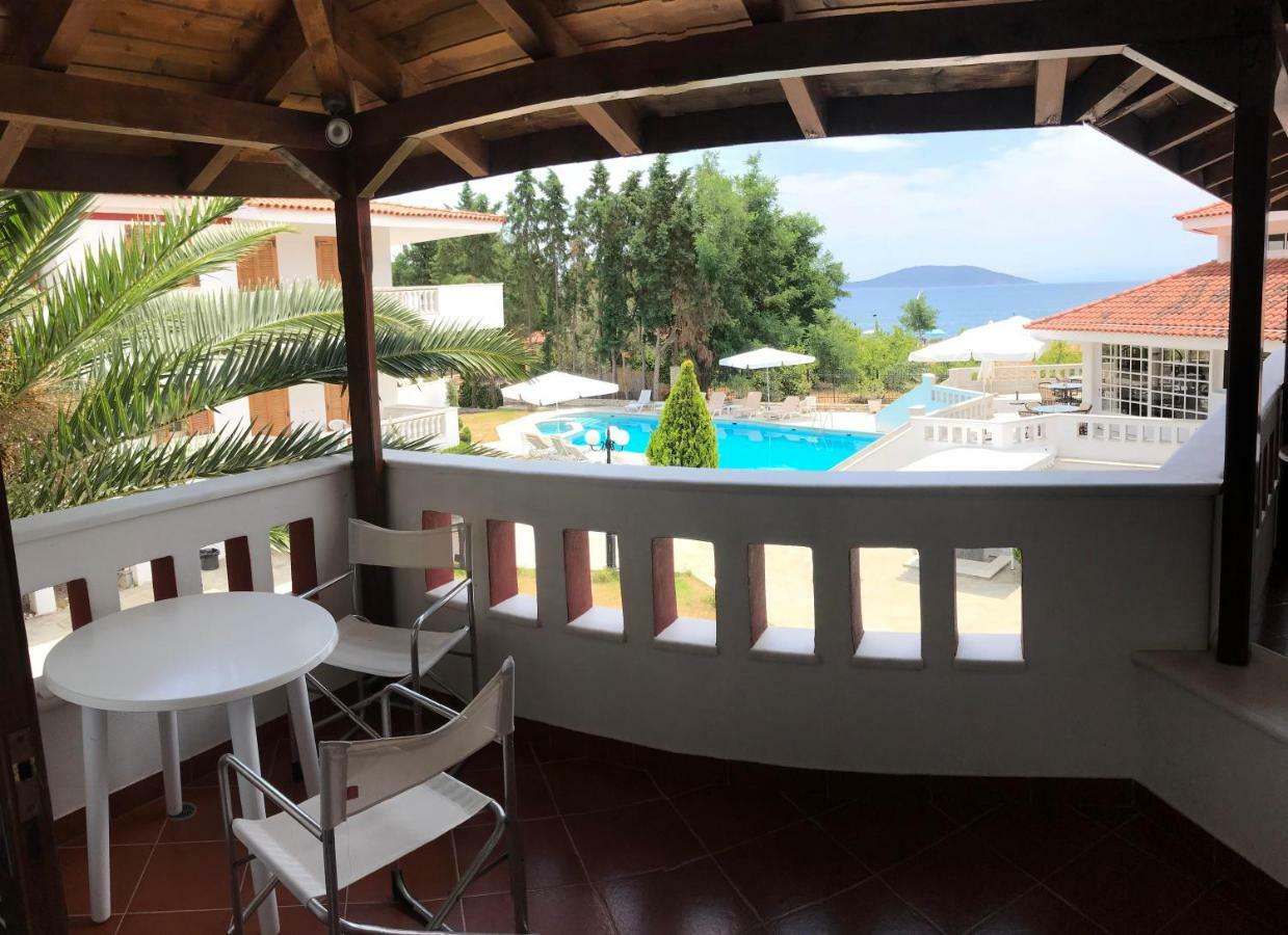 Candia House Bagian luar foto